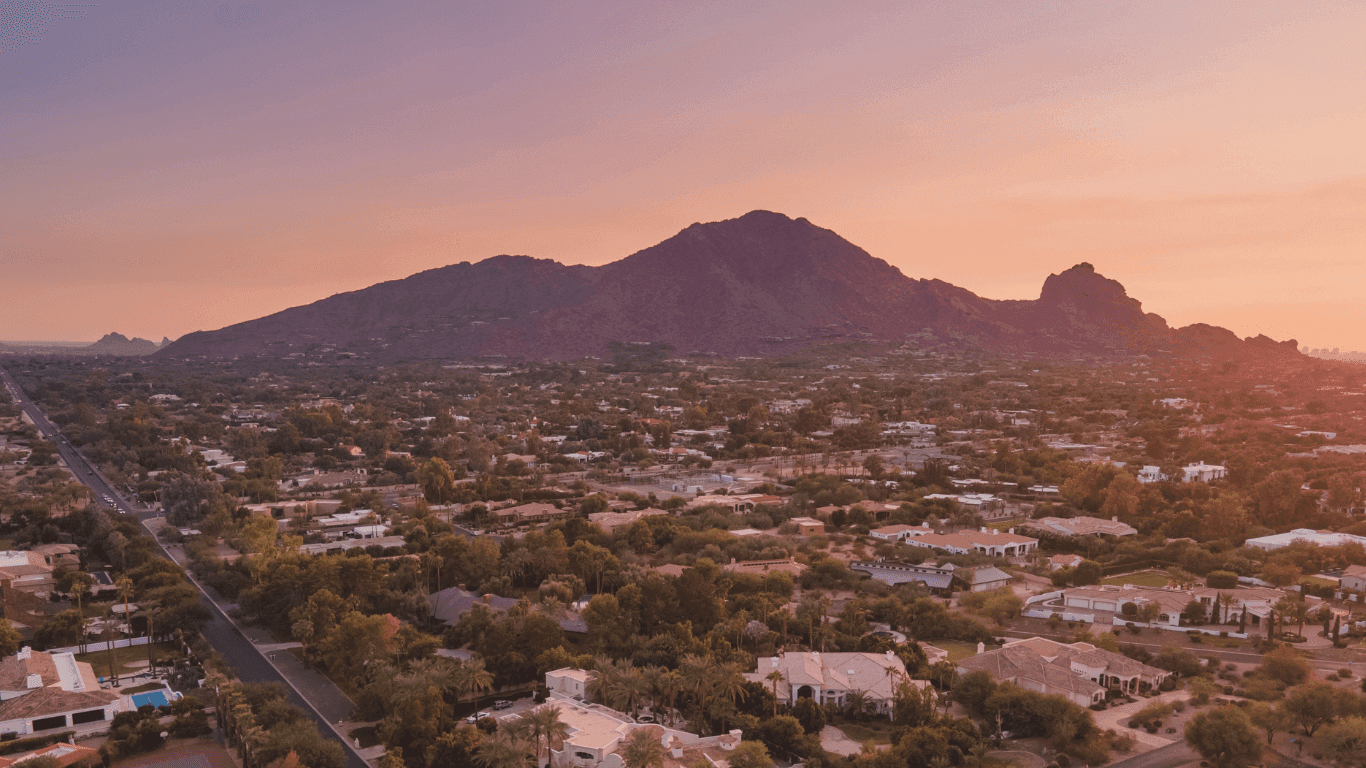 City view of Paradise Valley